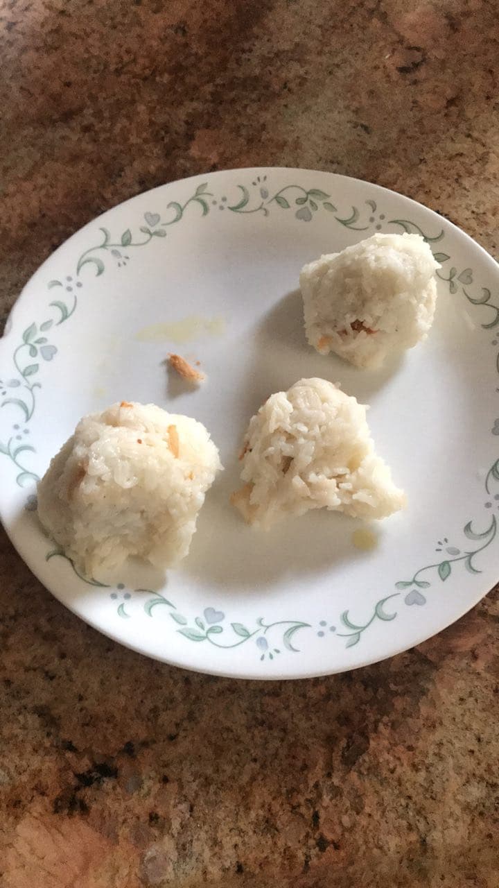 strange rice cake falling apart